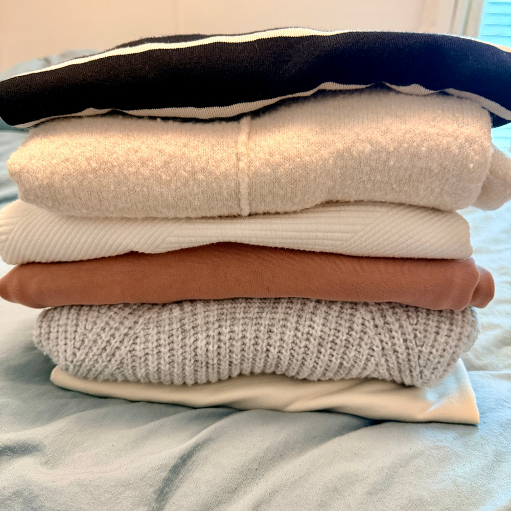 Women's Sweater Bundle Size Medium, Anne Klein, Buffalo David Bitton, Sonoma - Picture 4 of 16